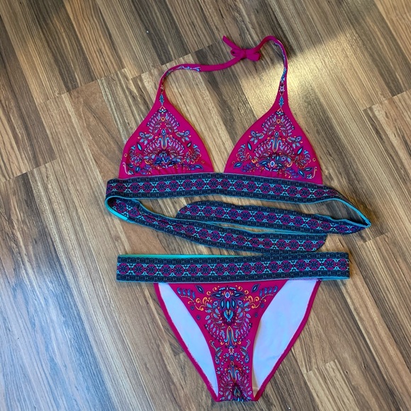 Victoria’s Secret - retro look two piece 👙 - Picture 4 of 8